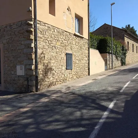 Le Menascle Apartment *