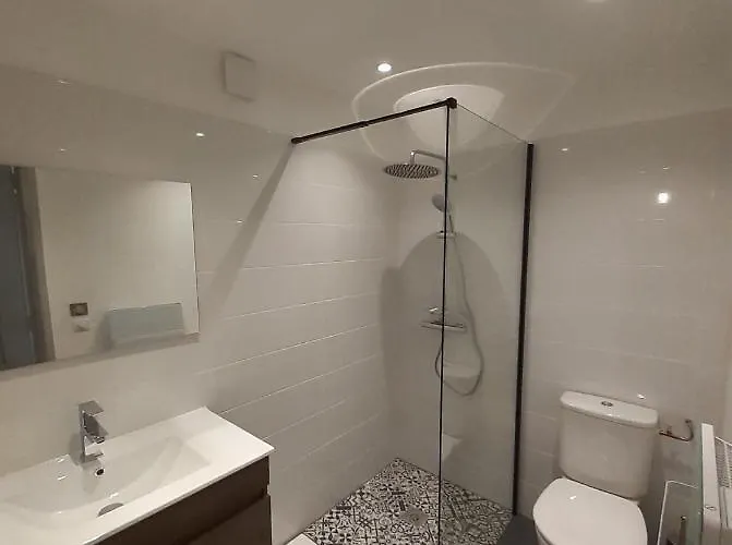 公寓 Le Menascle Saint-Georges-de-Luzençon